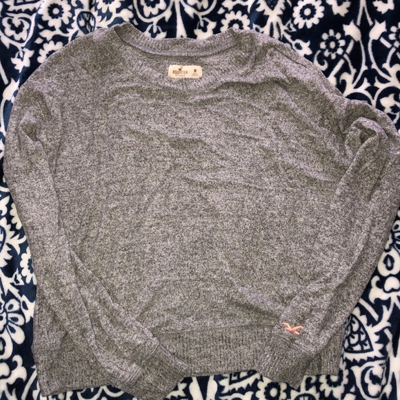 Sweater - Picture 1 of 3